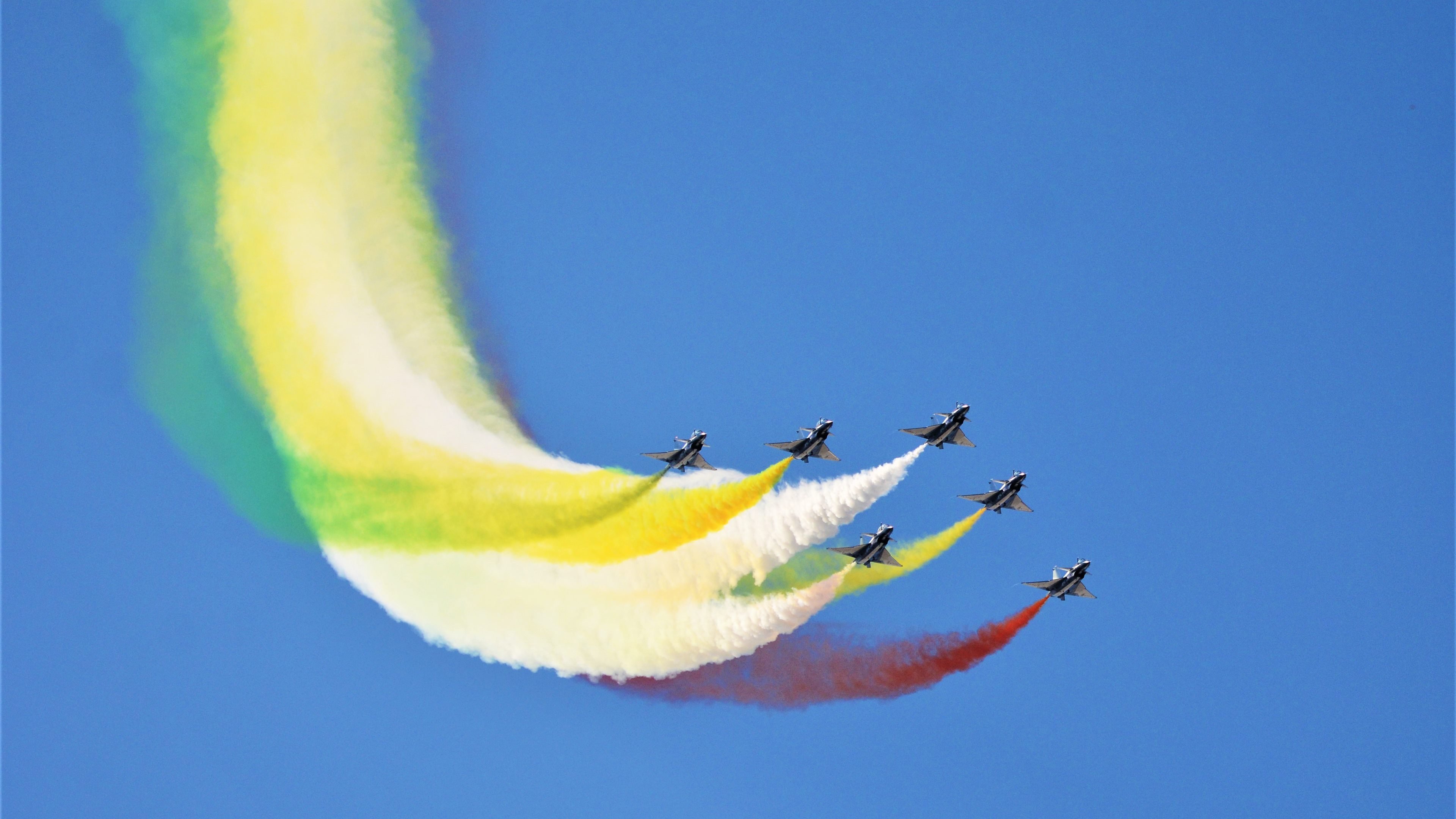 逆风而行：那些用信念战胜困境的球队，逆风而行例子