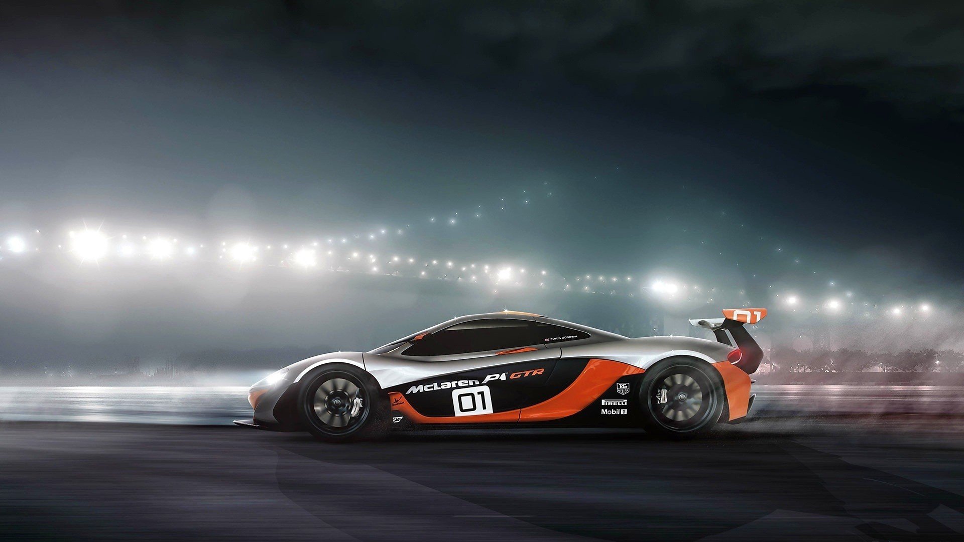 那不勒斯后防线失误频频，防守漏洞暴露，那不勒斯队员主力