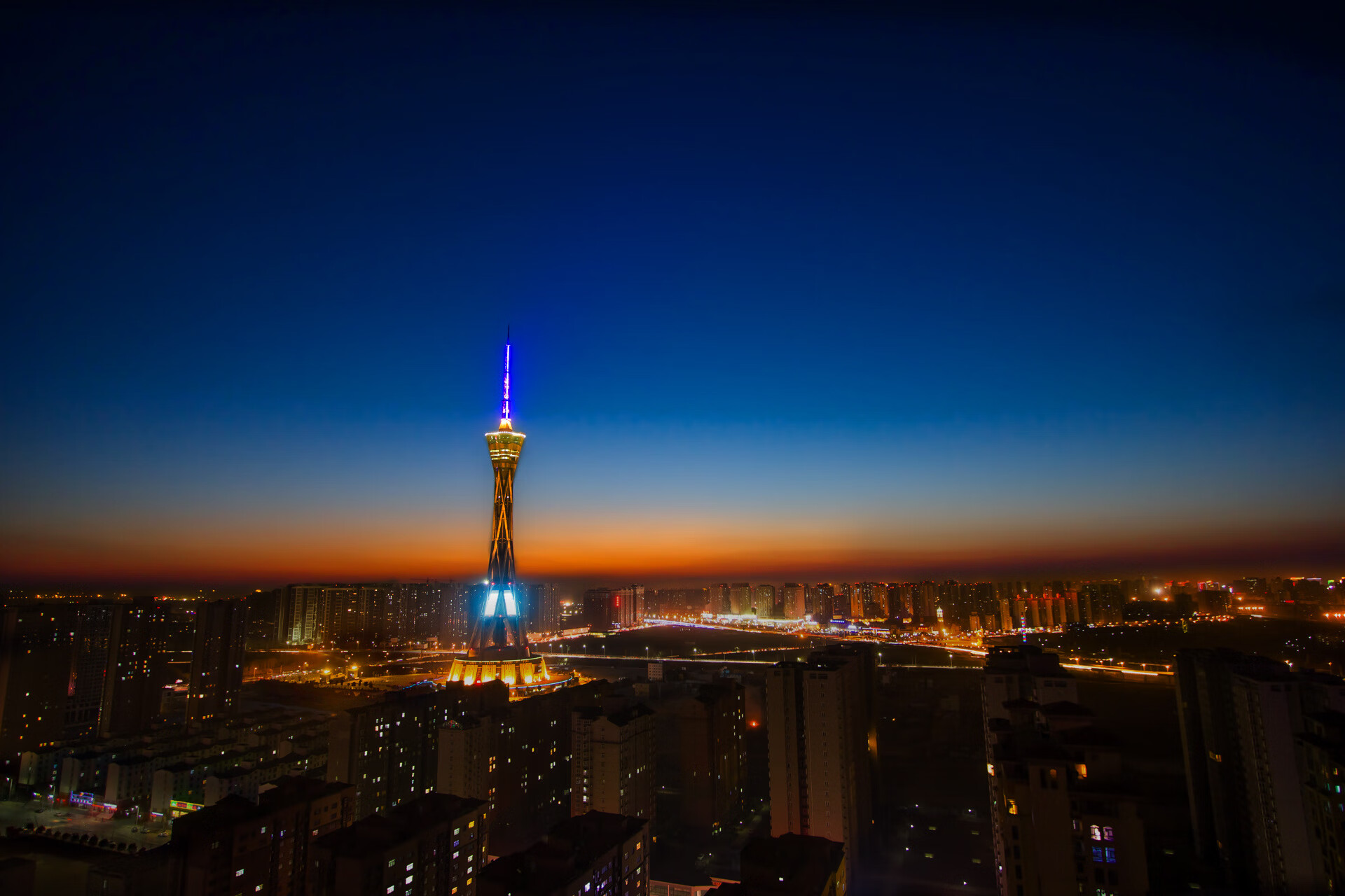 中超新赛季官方主题为青春奋进点燃足球梦想,2020年中超联赛口号