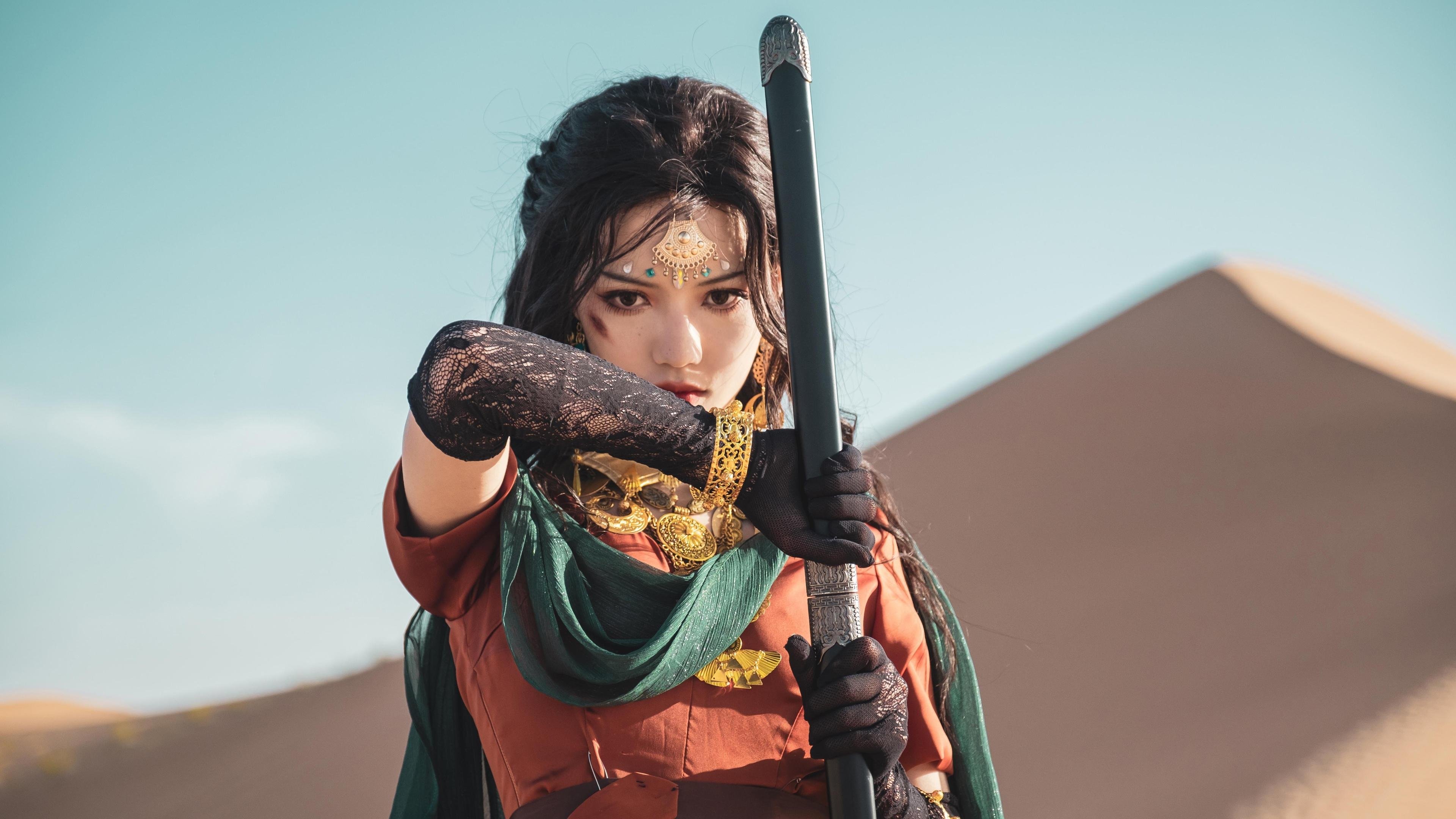 技术雷达图显示团队整体优化趋势,团队能力雷达图